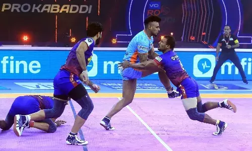 PKL 2021 Match 19: नवीन एक्सप्रेस का करियर बेस्ट परफार्मेंस, दिल्ली ने बंगाल से हिसाब बराबर किया PKL 2021 Match 19: नवीन एक्सप्रेस का करियर बेस्ट परफार्मेंस, दिल्ली ने बंगाल से हिसाब बराबर किया
