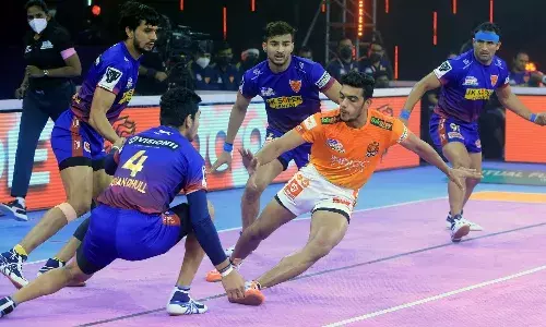Puneri Paltan vs Dabang Delhi KC Kabaddi