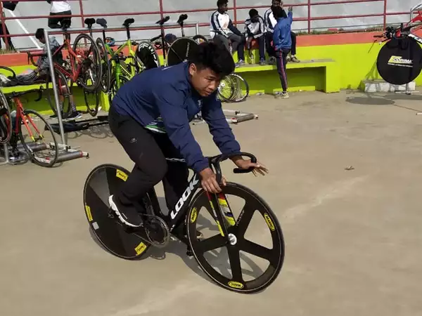 भारत का डेविड बेकहम खेलो इंडिया यूथ गेम्स में लेगा हिस्सा भारत का डेविड बेकहम खेलो इंडिया यूथ गेम्स में लेगा हिस्सा