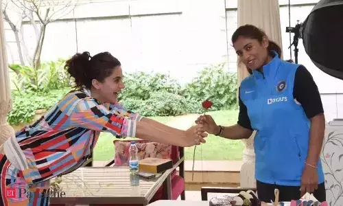 Taapsee Pannu and Mithali Raj Taapsee Pannu and Mithali Raj