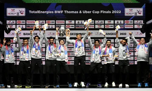 भारत ने इंडोनेशिया को 3-0 से हराकर जीता थाॅमस कप, पहली बार भारत ने किया स्वर्ण पदक पर कब्जा भारत ने इंडोनेशिया को 3-0 से हराकर जीता थाॅमस कप, पहली बार भारत ने किया स्वर्ण पदक पर कब्जा