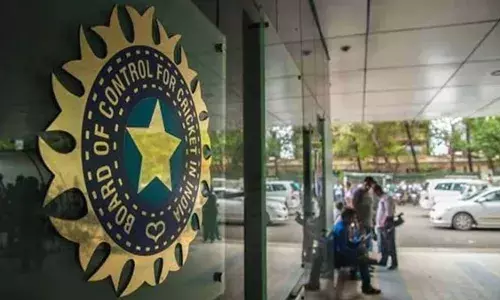 अब बीसीसीआई कसेगा उम्र का घोटाला करने खिलाड़ियों पर नकेल, सही उम्र की जांच के लिए लेकर आ रहे नया साफ्टवेयर अब बीसीसीआई कसेगा उम्र का घोटाला करने खिलाड़ियों पर नकेल, सही उम्र की जांच के लिए लेकर आ रहे नया साफ्टवेयर