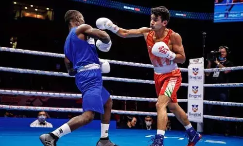 Commonwealth Games 2022 : भारतीय मुक्केबाज शिव थापा ने पाकिस्तानी खिलाड़ी को दी कड़ी शिकस्त, प्री क्वार्टर फाइनल में बनाई अपनी जगह Commonwealth Games 2022 : भारतीय मुक्केबाज शिव थापा ने पाकिस्तानी खिलाड़ी को दी कड़ी शिकस्त, प्री क्वार्टर फाइनल में बनाई अपनी जगह