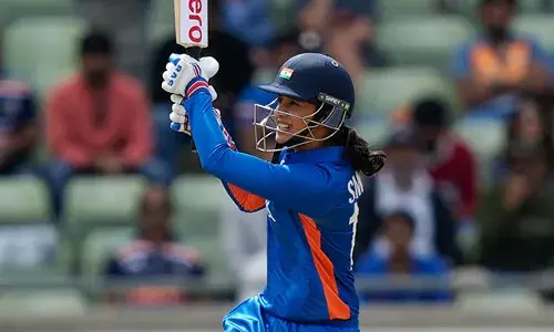 Commonwealth Games 2022: भारतीय महिला क्रिकेट टीम ने पाकिस्तान को 8 विकेट से हराया, मंधाना ने खेली अर्धशतकीय पारी Commonwealth Games 2022: भारतीय महिला क्रिकेट टीम ने पाकिस्तान को 8 विकेट से हराया, मंधाना ने खेली अर्धशतकीय पारी