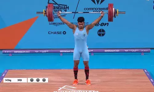 Commonwealth Games 2022: अचिंता श्युली ने भारोत्तोलन के 73 किलो वर्ग में किया स्वर्ण पदक पर कब्जा