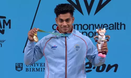 Commonwealth Games 2022: 11 साल की उम्र में पिता खोने वाले अचिंता के लिए आसान नहीं था राष्ट्रमंडल खेलों में स्वर्ण जीतने तक का सफ़र