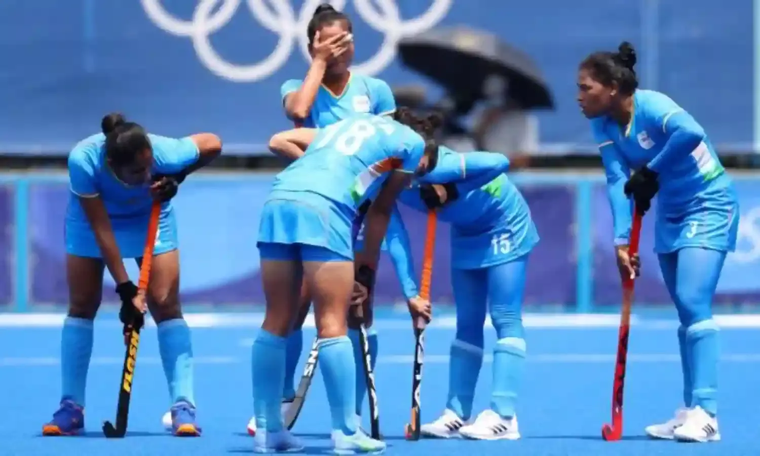 Commonwealth Games 2022: भारतीय महिला हॉकी टीम को मिली पहली हार, इंग्लैड ने 3-1 से दी शिकस्त Commonwealth Games 2022: भारतीय महिला हॉकी टीम को मिली पहली हार, इंग्लैड ने 3-1 से दी शिकस्त