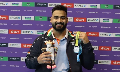 Commonwealth Games 2022: भारोत्तोलन में भारत को एक और पदक, विकास ठाकुर ने हासिल किया रजत Commonwealth Games 2022: भारोत्तोलन में भारत को एक और पदक, विकास ठाकुर ने हासिल किया रजत