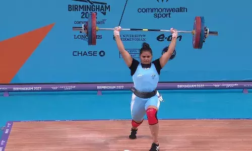 भारोत्तोलन में पदक से चूकी उषा, महिलाओं के 87 किलो वर्ग में रही पांचवें स्थान पर भारोत्तोलन में पदक से चूकी उषा, महिलाओं के 87 किलो वर्ग में रही पांचवें स्थान पर