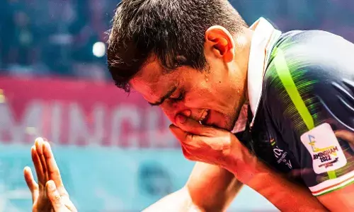 Commonwealth Games 2022: पदक हासिल करने के बाद भावुक हुए सौरव घोषाल, नही रोक पाए खुद के आंसू Commonwealth Games 2022: पदक हासिल करने के बाद भावुक हुए सौरव घोषाल, नही रोक पाए खुद के आंसू