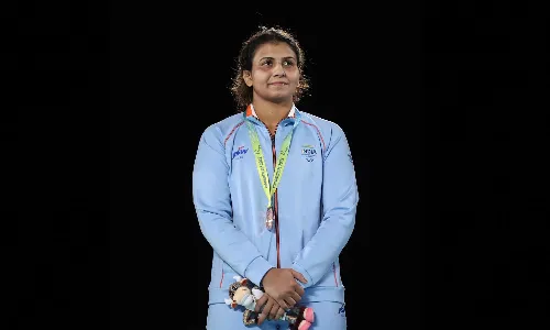 Commonwealth Games 2022: विनेश के स्वर्ण के बाद, महिला पहलवान पूजा सिहाग ने जीता कांस्य, ऑस्ट्रेलिया की नाओमी को 11-0 से दी मात Commonwealth Games 2022: विनेश के स्वर्ण के बाद, महिला पहलवान पूजा सिहाग ने जीता कांस्य, ऑस्ट्रेलिया की नाओमी को 11-0 से दी मात