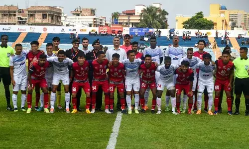 Durand Cup 2022: सुनील छेत्री और कृष्णा के दम पर बेंगलुरु एफसी ने जमशेदपुर को दी मात Durand Cup 2022: सुनील छेत्री और कृष्णा के दम पर बेंगलुरु एफसी ने जमशेदपुर को दी मात