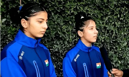 कश्मीर की चिश्ती बहनों ने वुशु अंतर्राष्ट्रीय चैम्पियनशिप में हासिल किया स्वर्ण और रजत पदक