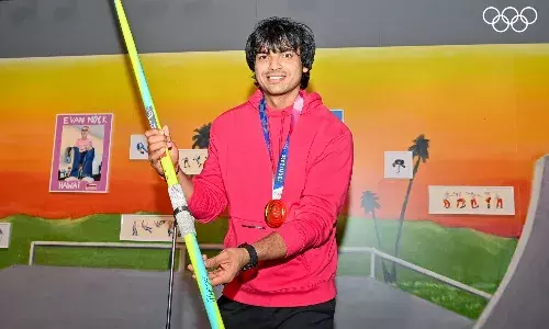 नीरज चोपड़ा ने अपना बेशकीमती भाला ओलंपिक संग्रहालय को उपहार में दिया, टोक्यो ओलंपिक में इसी भाले से जीता था स्वर्ण