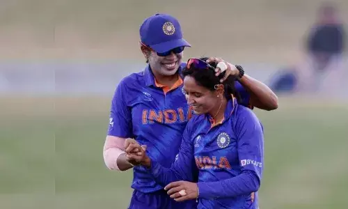 झूलन गोस्वामी के संन्यास पर कप्तान हरमनप्रीत ने कहा,भारतीय क्रिकेट को उनकी कमी खलेगी, उनकी जगह भरना नामुमकिन