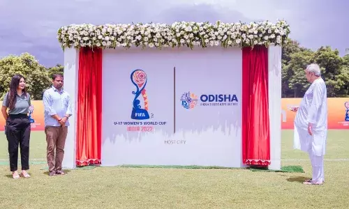 अंडर-17 महिला विश्व कप: नवीन पटनायक ने मेजबान शहर का लोगो जारी किया