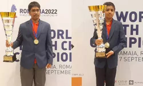 युवा विश्व शतरंज चैंपियनशिप: प्रणव और इलमपर्थी बने चौंपियन