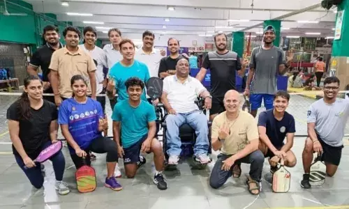 पिकलबॉल एसोसिएशन के दिव्यांग अध्यक्ष को एयरलाइन ने नहीं दी उड़ान की इजाजत, जानें पूरा मामला