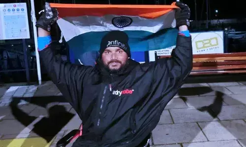 नॉर्थ चैनल पार करने वाले एशिया के पहले पैरा स्वीमर बने मध्यप्रदेश के सतेंद्र सिंह लोहिया