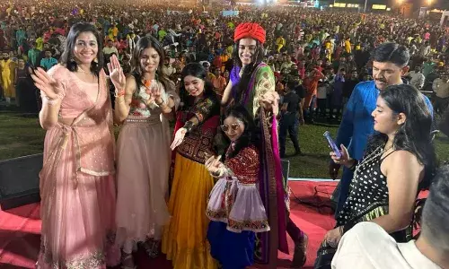 Watch Video: नवरात्र के मौके पर स्टार शटलर पीवी सिंधु ने किया जमकर गरबा, सोशल मीडिया पर वायरल हुआ वीडियो