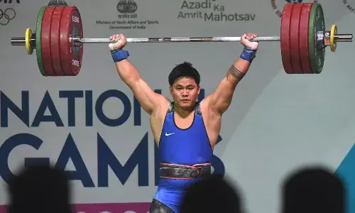 Sambo Lapung Weightlifter