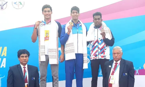 National Games 2022 Round Up: श्रीहरि नटराज ने नए नेशनल गेम्स रिकॉर्ड के साथ 100 मीटर फ्रीस्टाइल में जीता अपना छठा स्वर्ण पदक National Games 2022 Round Up: श्रीहरि नटराज ने नए नेशनल गेम्स रिकॉर्ड के साथ 100 मीटर फ्रीस्टाइल में जीता अपना छठा स्वर्ण पदक