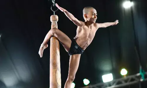 National Games 2022: पिता के निधन के बाद आसान नहीं था शौर्यजीत का यहां तक का सफर, जानें 10 साल के मलखंब उस्ताद की कहानी National Games 2022: पिता के निधन के बाद आसान नहीं था शौर्यजीत का यहां तक का सफर, जानें 10 साल के मलखंब उस्ताद की कहानी