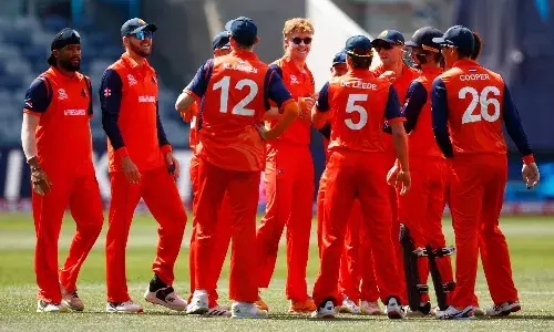 T20 World Cup: टक्कर के मुकाबले में नीदरलैंड ने नामीबिया को 5 विकेट से हराया T20 World Cup: टक्कर के मुकाबले में नीदरलैंड ने नामीबिया को 5 विकेट से हराया