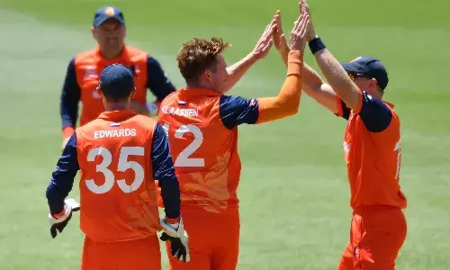T20 World Cup: नीदरलैंड से हारकर साउथ अफ्रीका विश्व कप से बाहर, सेमीफाइनल में पहुंचा भारत T20 World Cup: नीदरलैंड से हारकर साउथ अफ्रीका विश्व कप से बाहर, सेमीफाइनल में पहुंचा भारत