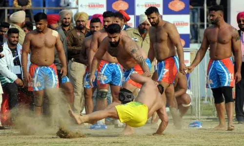 पहली बार एशिया से बाहर होगा कबड्डी विश्व कप, इंग्लैंड करेगा 2025 में मेज़बानी पहली बार एशिया से बाहर होगा कबड्डी विश्व कप, इंग्लैंड करेगा 2025 में मेज़बानी