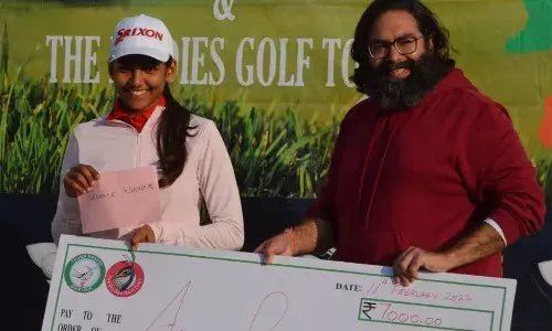 अन्वी दहिया ने जीता 12वीं डीजीसी महिला ओपन एमेच्योर गोल्फ चैंपियनशिप का खिताब अन्वी दहिया ने जीता 12वीं डीजीसी महिला ओपन एमेच्योर गोल्फ चैंपियनशिप का खिताब