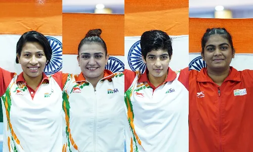 Asian Boxing Championships: लवलीना, परवीन, स्वीटी और अल्फिया ने स्वर्ण पदक जीता Asian Boxing Championships: लवलीना, परवीन, स्वीटी और अल्फिया ने स्वर्ण पदक जीता