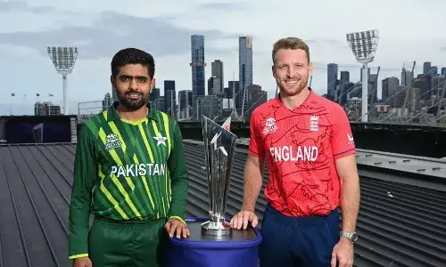 T20 World Cup: फाइनल मुकाबले में आज भिड़ेंगे इंग्लैंड-पाकिस्तान, बारिश बन सकती है बड़ी रुकावट T20 World Cup: फाइनल मुकाबले में आज भिड़ेंगे इंग्लैंड-पाकिस्तान, बारिश बन सकती है बड़ी रुकावट