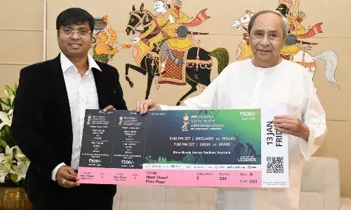 dilip tirkey and naveen patnaik hockey world cup