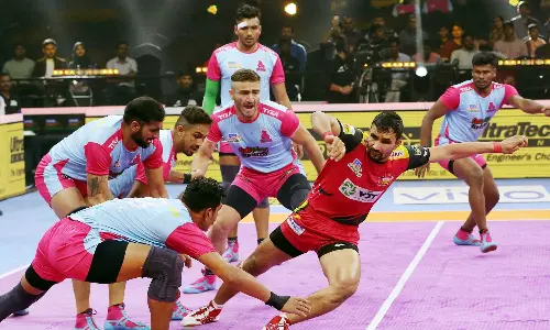 Bengaluru Bulls vs Jaipur Pink Panthers Kabaddi Bengaluru Bulls vs Jaipur Pink Panthers Kabaddi