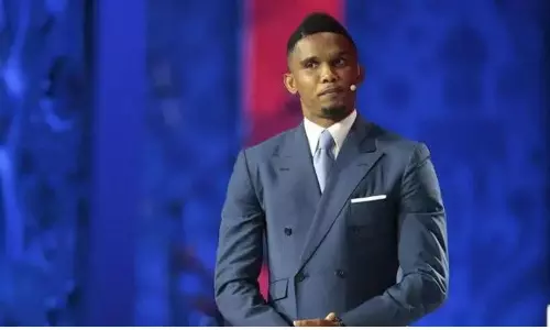 FIFA World Cup:  सैमुअल इटो ने स्टेडियम के बाहर व्यक्ति को मारी लात, जानें मामला