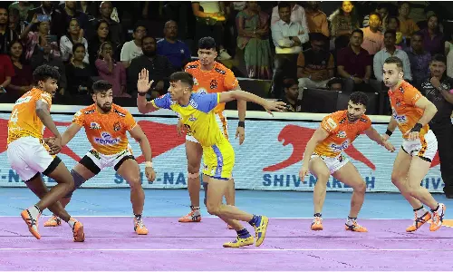 Tamil Thalaivas vs Puneri Paltan Tamil Thalaivas vs Puneri Paltan