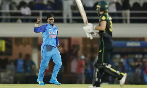 IND W vs AUS W T20 5th Match: ऑस्ट्रेलिया ने भारत को 54 रन से हराया, सीरीज को 4-1 से जीता। IND W vs AUS W T20 5th Match: ऑस्ट्रेलिया ने भारत को 54 रन से हराया, सीरीज को 4-1 से जीता।