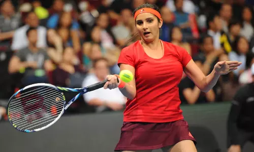 स्टार टेनिस खिलाड़ी सानिया मिर्जा ने किया संन्यास का ऐलान, दुबई में खेलेंगी आखिरी टूर्नामेंट