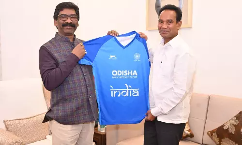 हॉकी विश्व कप के लिये छह राज्यों के मुख्यमंत्री को भेजा गया न्योता