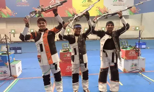 पुरुषों के एयर राइफल टी-वन ट्रायल्स में नौसेना के लगाड ने विश्व चैंपियन रुद्राक्ष पाटिल को हराया