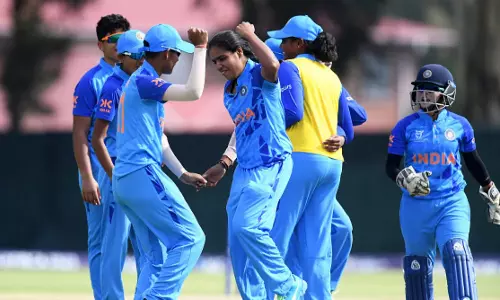 U-19 Womens World Cup: लगातार तीसरी जीत के साथ टीम इंडिया ने बनाई सुपर-6 में जगह U-19 Womens World Cup: लगातार तीसरी जीत के साथ टीम इंडिया ने बनाई सुपर-6 में जगह