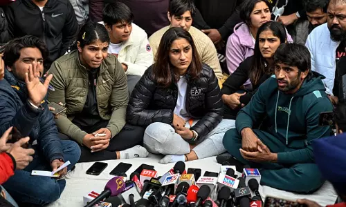 Wrestlers Protest: बजरंग पूनिया ने कुश्ती से जुड़े लोगों से की विरोध प्रदर्शन में शामिल होने की अपील Wrestlers Protest: बजरंग पूनिया ने कुश्ती से जुड़े लोगों से की विरोध प्रदर्शन में शामिल होने की अपील