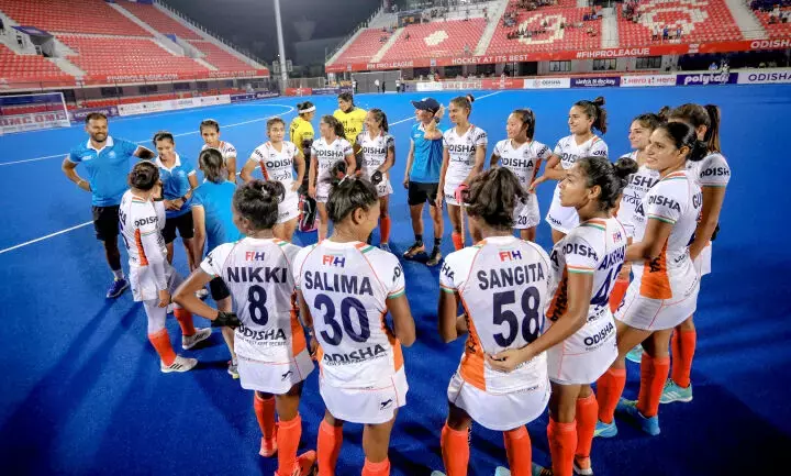 Womens Hockey: पहले मैच में भारत को नीदरलैंड ने 1-3 से दी मात Womens Hockey: पहले मैच में भारत को नीदरलैंड ने 1-3 से दी मात