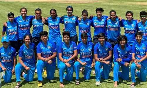 U-19 Womens World Cup: न्यूजीलैंड को हराकर फाइनल में पहुंची भारतीय महिला टीम U-19 Womens World Cup: न्यूजीलैंड को हराकर फाइनल में पहुंची भारतीय महिला टीम