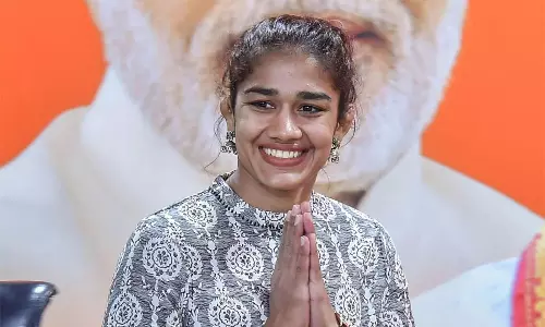 डब्ल्यूएफआई अध्यक्ष के खिलाफ जांच समिति में शामिल हुई बबिता फोगाट डब्ल्यूएफआई अध्यक्ष के खिलाफ जांच समिति में शामिल हुई बबिता फोगाट