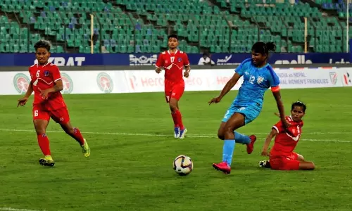 मैत्री मैच में नेपाल ने भारतीय टीम के साथ 2-2 से खेला ड्रा मैत्री मैच में नेपाल ने भारतीय टीम के साथ 2-2 से खेला ड्रा