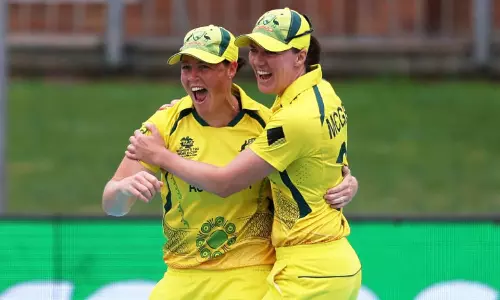 Womens T20 World Cup: ऑस्ट्रेलिया श्रीलंका को 10 विकेट से हराकर सेमीफाइनल में Womens T20 World Cup: ऑस्ट्रेलिया श्रीलंका को 10 विकेट से हराकर सेमीफाइनल में