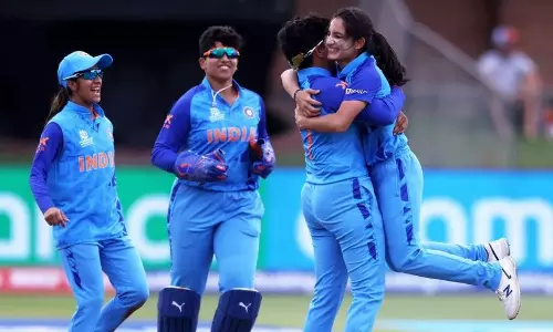 Womens T20 World Cup: आयरलैंड को हराकर भारत सेमीफाइनल में