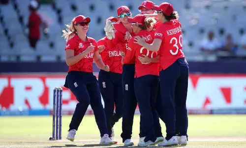Womens T20 World Cup: इंग्लैंड ने पाकिस्तान को दी करारी शिकस्त, सेमीफाइनल में भारत के साथ किया क्वालीफाई